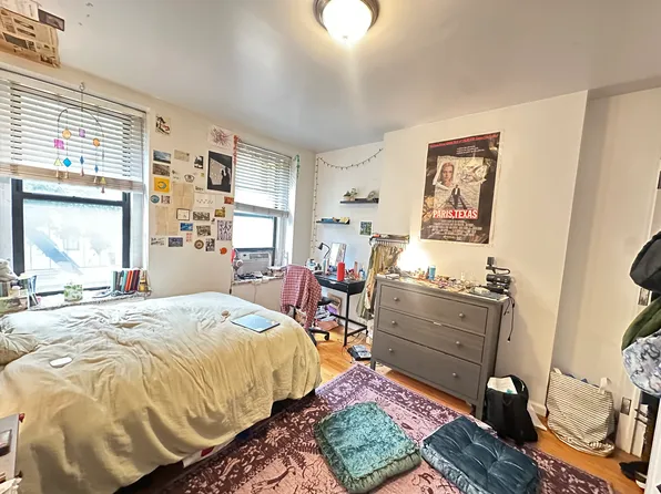 309 E 69th St APT 2, New York, NY 10021