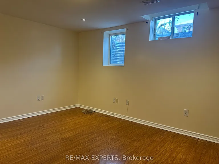 5 Cadillac Cres #BASEMENT — Photo 6