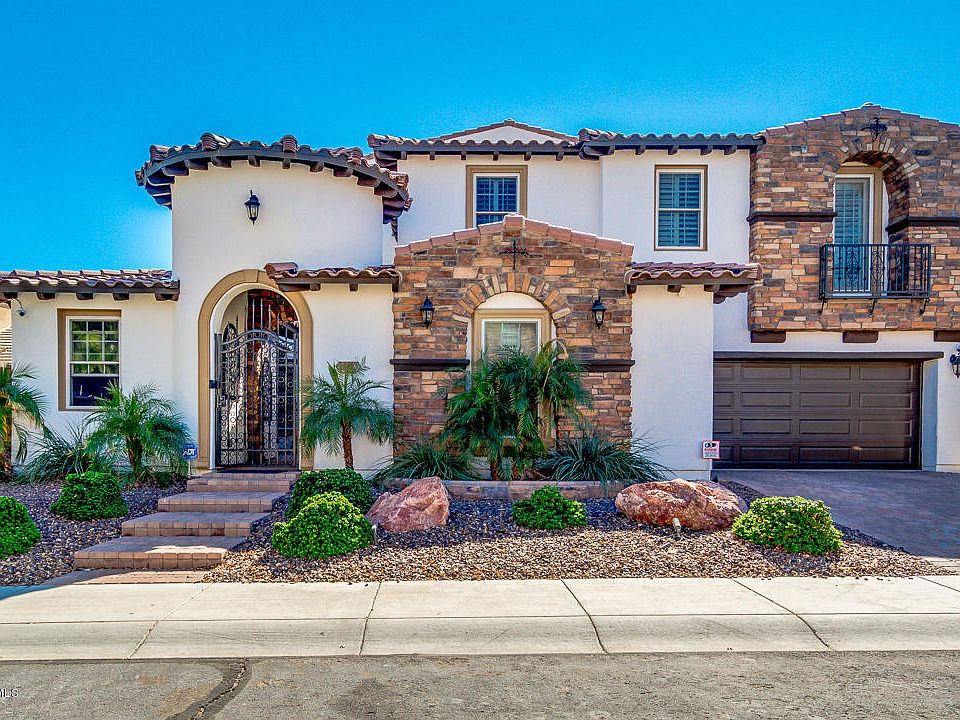 1st image of 18423 W Palo Verde Ave