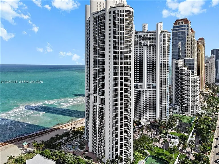 18201 Collins Ave #601A — Photo 31