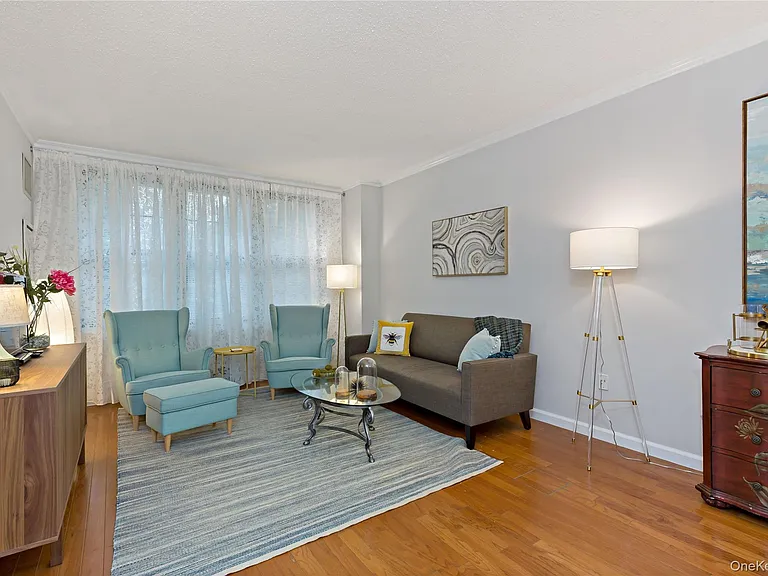 300 Mamaroneck Ave #315 — Photo 2