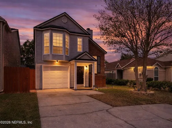 598 STAFFORDSHIRE Drive E, Jacksonville, FL 32225