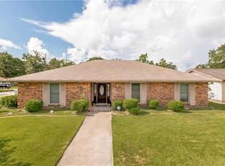 204 Mirecourt Dr, Slidell, LA 70458