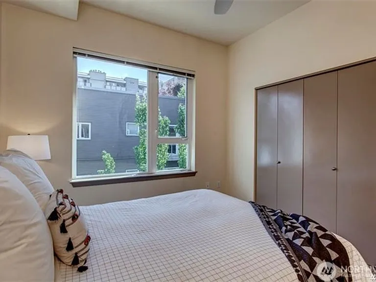 375 Kirkland Ave #325 — Photo 14
