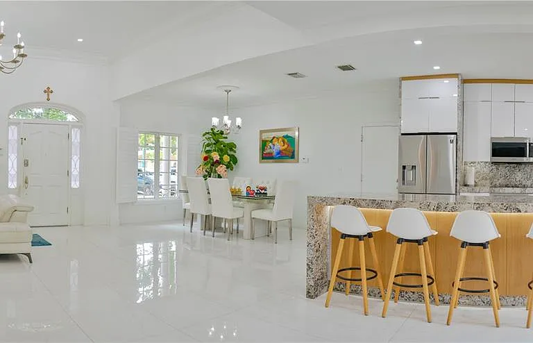 1535 Baracoa Ave — Photo 16