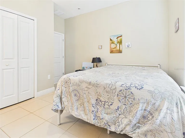 14942 SW 24th Cir — Photo 9