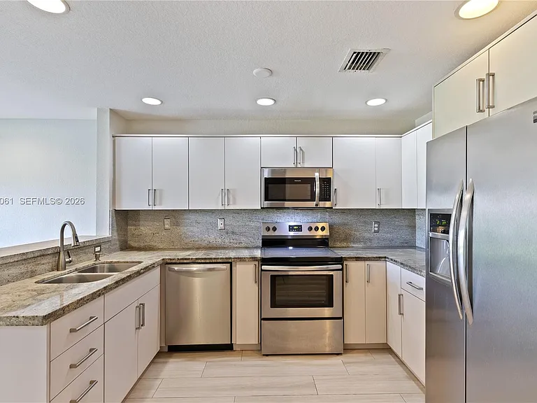 3126 SW 128th Ave #157 — Photo 8
