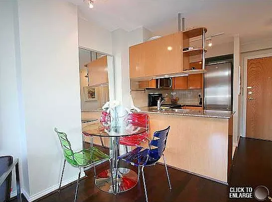 1189 Howe St #2102 — Photo 9