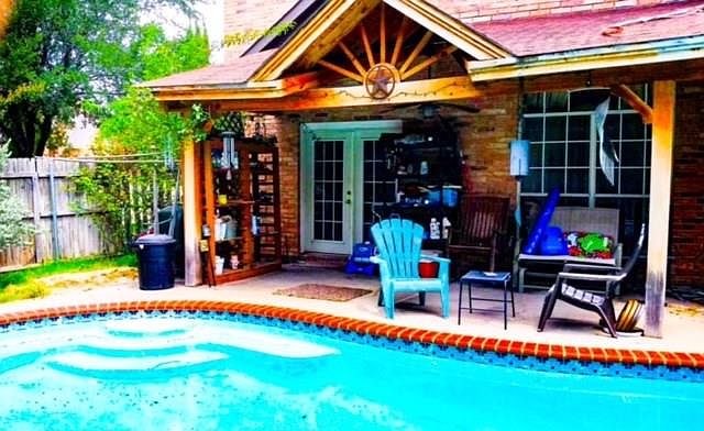 1st image of 2703 Rolling Hills Ln