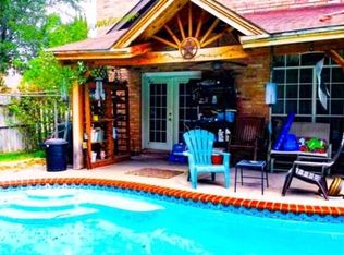 2703 Rolling Hills Ln, Grand Prairie, TX 75052