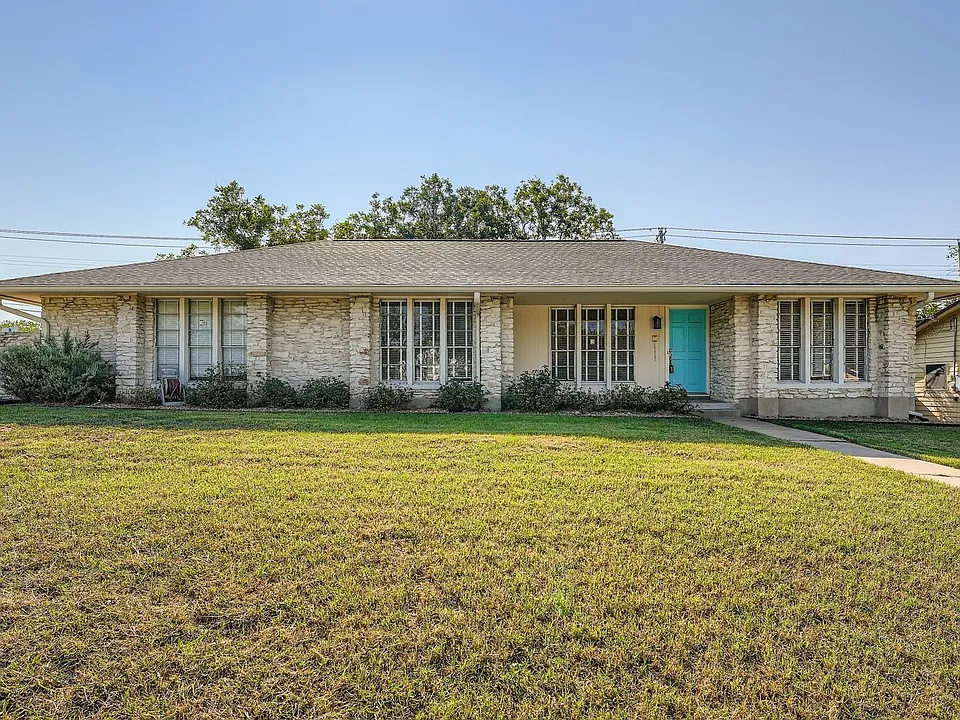 5313 Basswood Ln