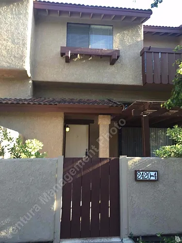 2420 Chandler Ave #4 Photo 1