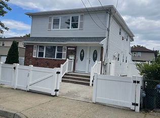 12311 152nd St, Jamaica, NY 11434
