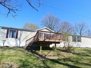 919 Quiet Point Rd, Caseyville, IL 62232
