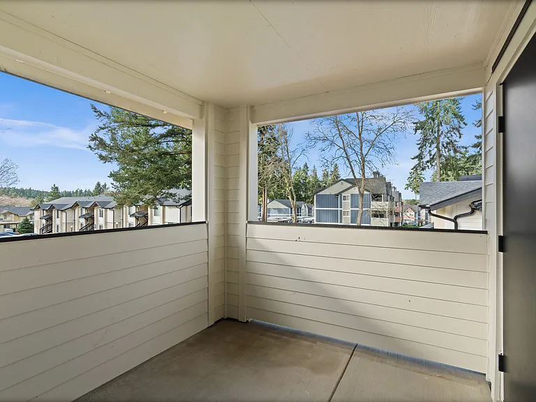 1 Bed 1 Bath Standard - 645 Sq Ft 1 Bed 1 Bath Standard - 645 Sq Ft