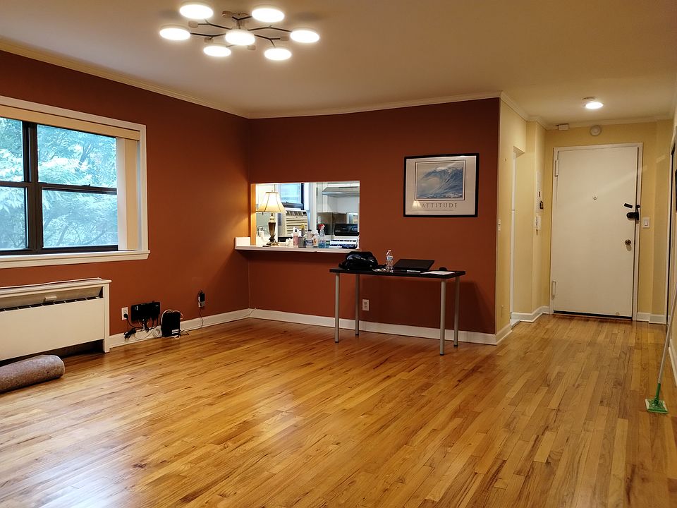 1st image of 420 Park Pl