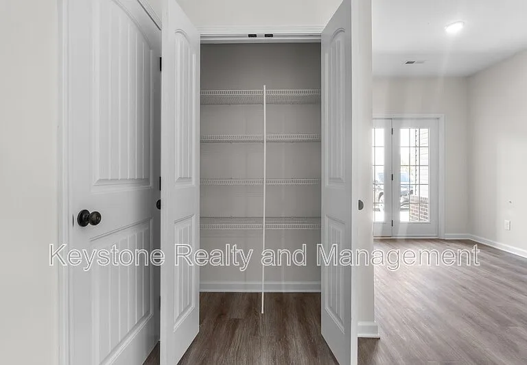 229 E. Johnson Circle — Photo 242