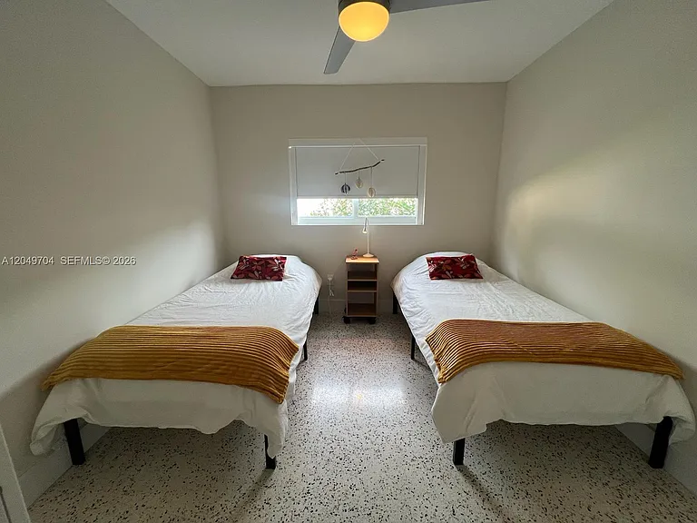 451 SW 24th Rd #2 — Photo 11
