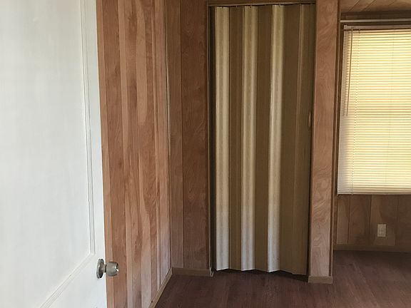 5th image of 707 Center St Unit 1