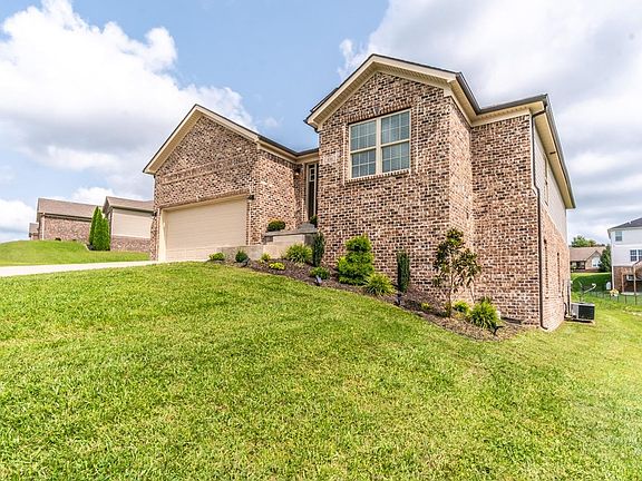 3rd image of 436 Bay Berry Ln