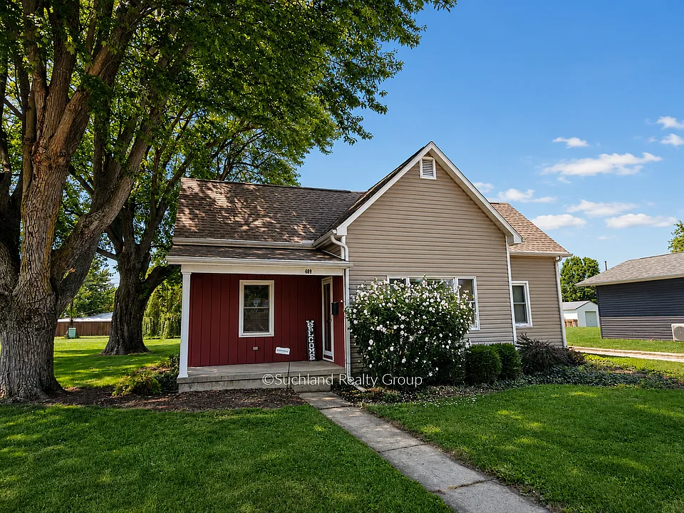 409 N Main St