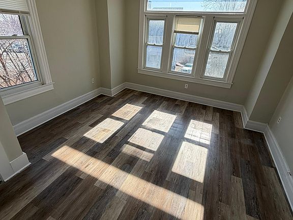 5th image of 9 Murray Hill Ave #2