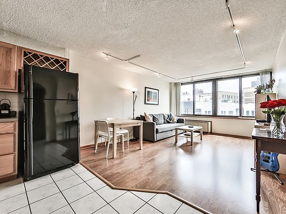 2nd image of 2754 N Hampden Ct APT 906