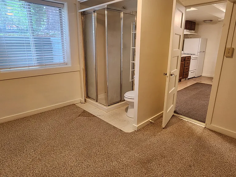 522 W Hayes St #B — Photo 4