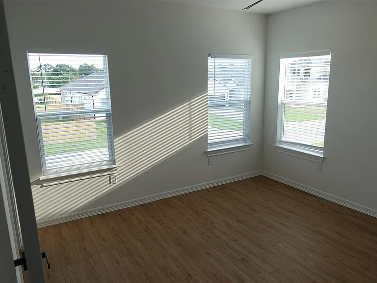 9602 Champion Heavens Dr — Photo 20