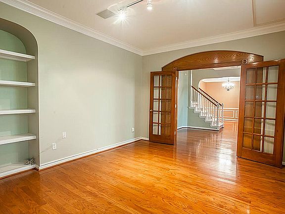 5th image of 3622 Senova Dr