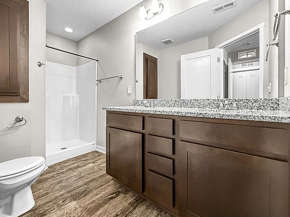 4th image of 2724 NW Casey Jones Ln