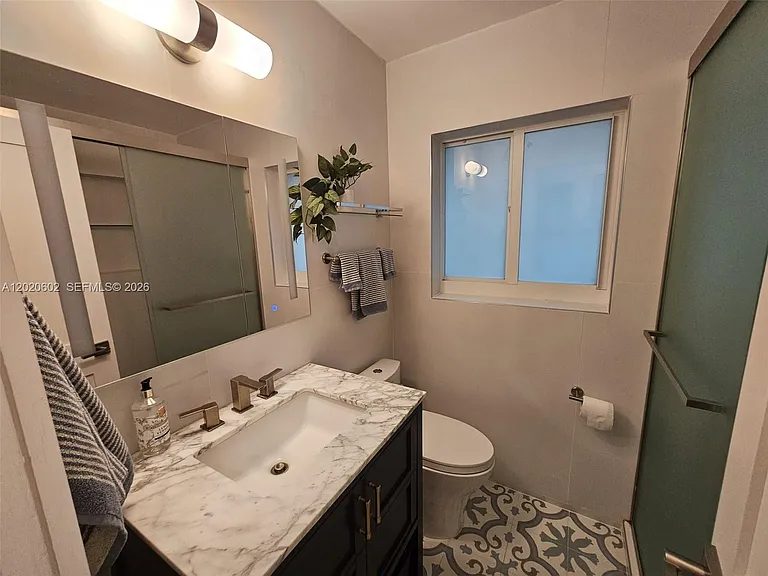 4512 Seagrape Dr #1 — Photo 23
