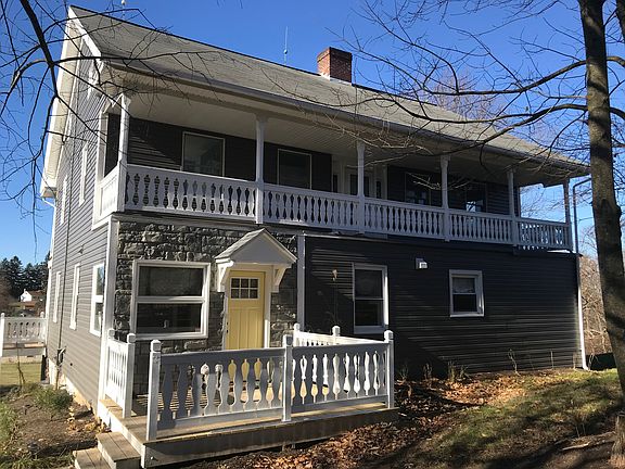 3rd image of 353 Luray Ave