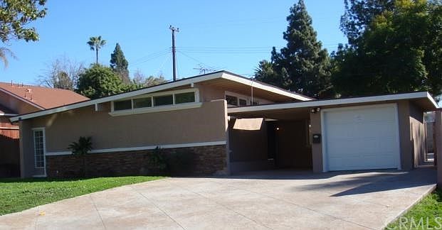 1st image of 14124 Viburnum Dr