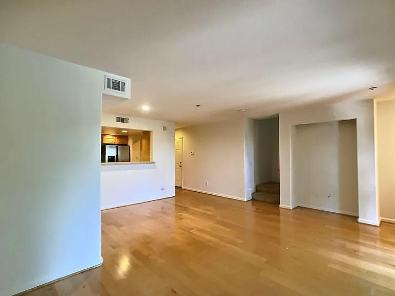 2113 Sonador Cmns — Photo 2