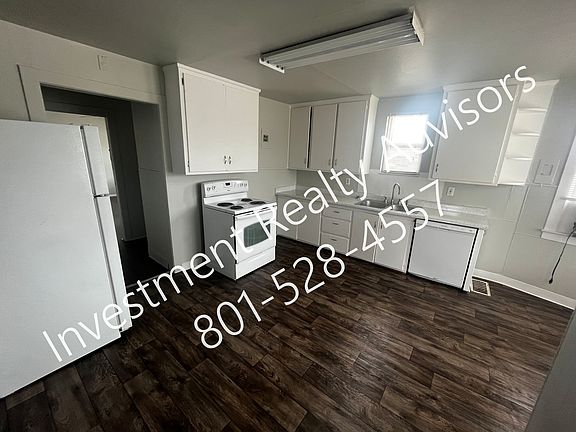 3rd image of 56 E Gregson Ave
