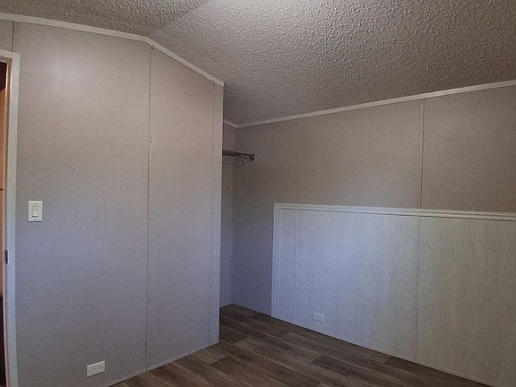 2nd image of 2500 Fort Worth Dr #6