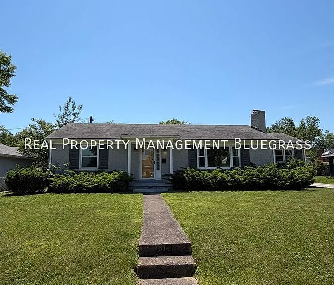 314 Sheridan Dr — Photo 1