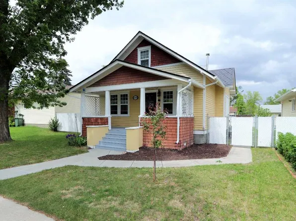 5224 S 51st Ave, Ponoka, AB T4J 1H8