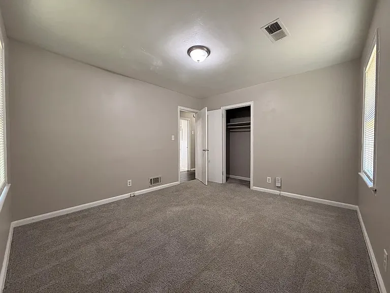 2524 Habersham Dr — Photo 6