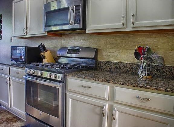 5th image of 144 Justin Leonard Dr