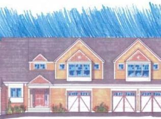 302 Whiting St, Hingham, MA 02043