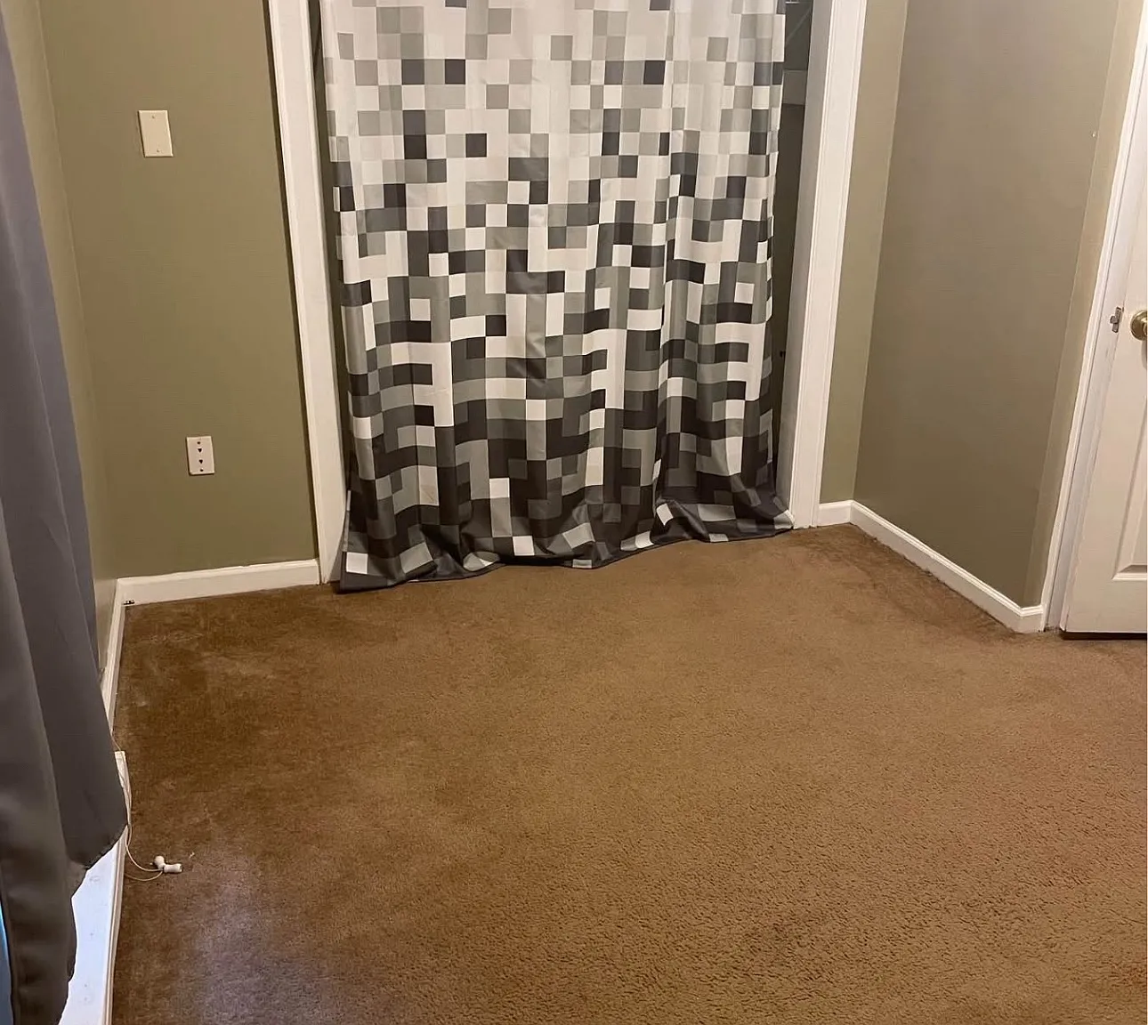 1827 Mount Holly Huntersville Rd — Photo 3