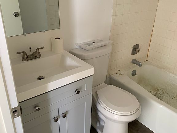 4th image of 7878 S Chadbourne Dr #A
