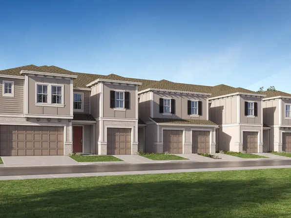 3286 Lapis Lake Dr, Zephyrhills, FL 33541