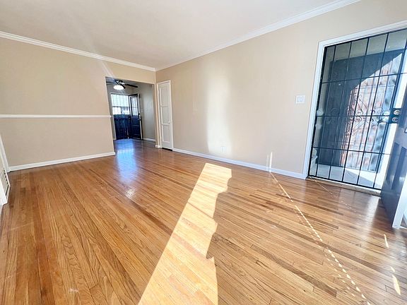 2nd image of 912-918 Ohio Ave #912