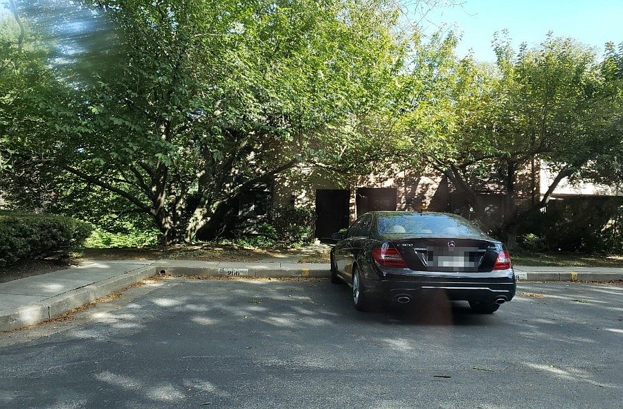 2nd image of 2141 Chapel Valley Ln