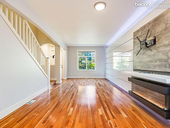 5th image of 11411 SE 259th St Unit 102