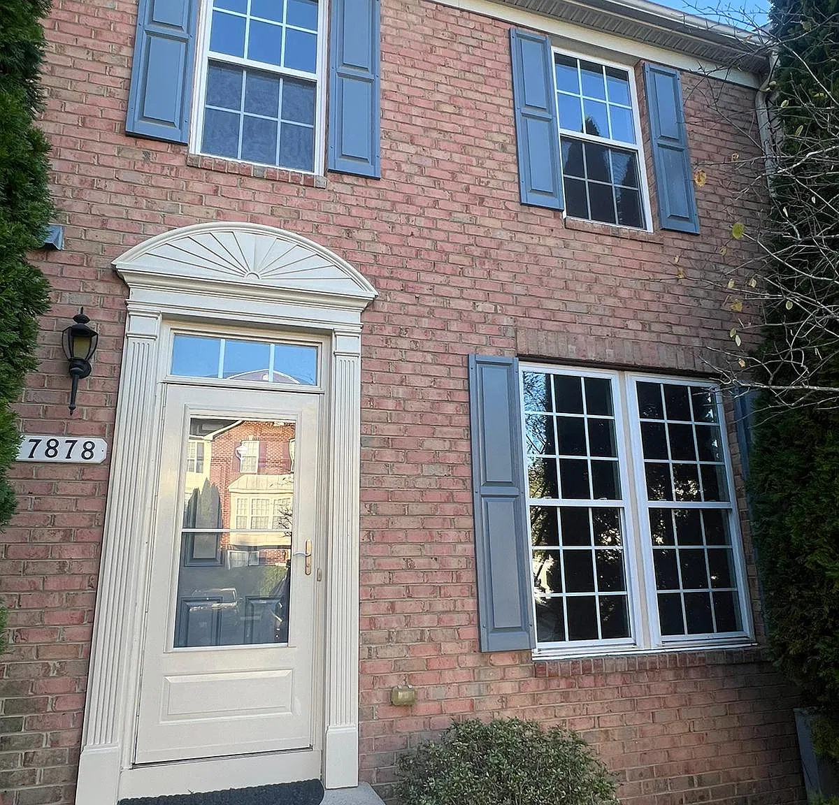 3 bed, 2.5 bath, 2020 sqft, $2,695 — Photo 1