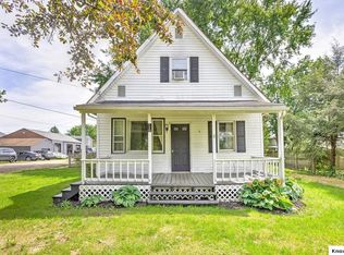 110 Plum St, Danville, OH 43014